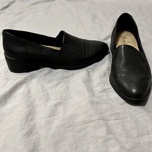 Bella Vita leather loafer size 7 Narrow